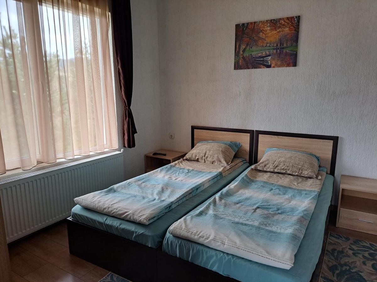 Вила Слънчев Бряг Dospat Extérieur photo